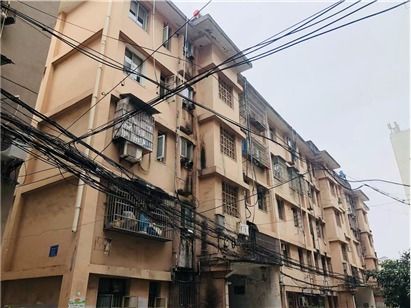市住保中心携手收储中心攻坚克难 拆迁影响周边房屋安全问题的解决之道
